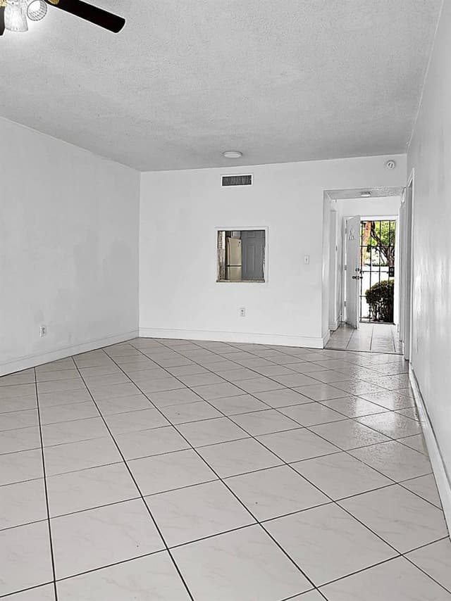 2820 NE 201ST Terrace # F106, Aventura FL 33180 - Aventura, FL - Photo 4