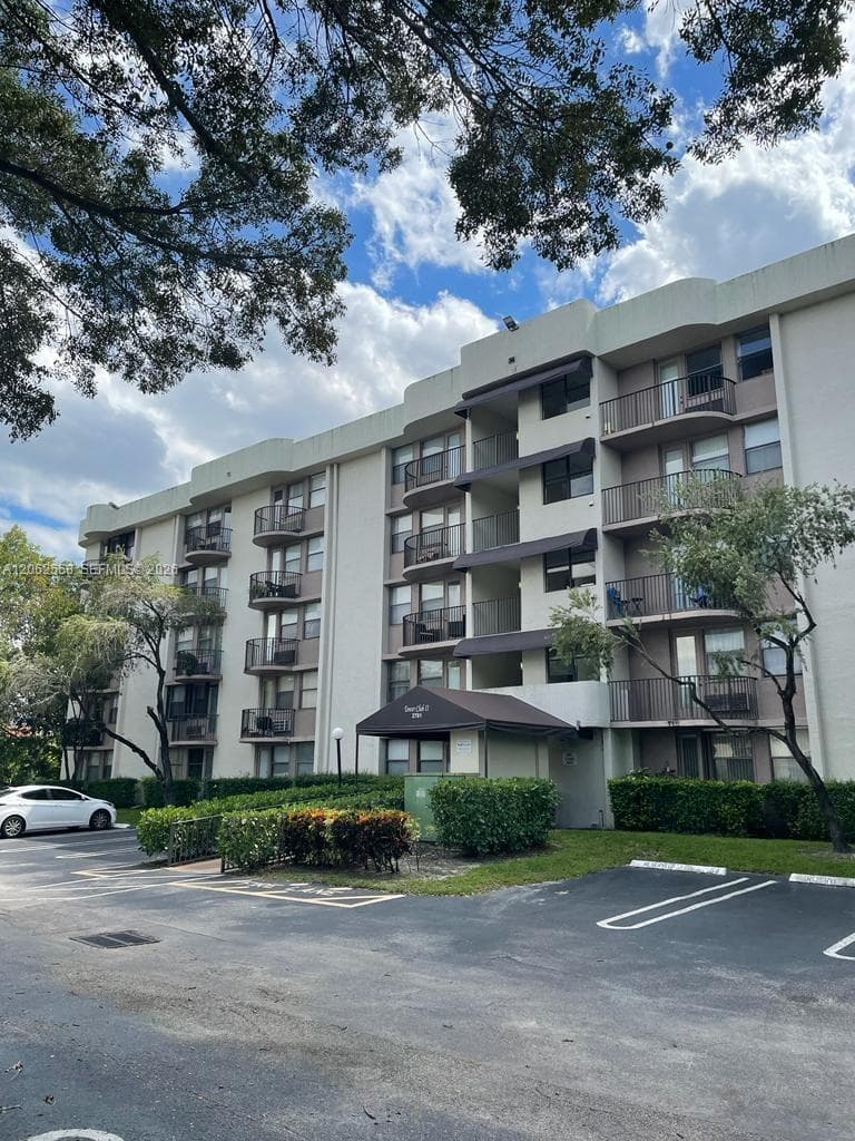 2771 Riverside Dr # A, Coral Springs FL 33065 - Coral Springs, FL - Photo 1