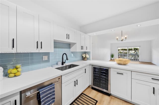 100 Edgewater Dr # 138, Coral Gables FL 33133 - Coral Gables, FL - Photo 6