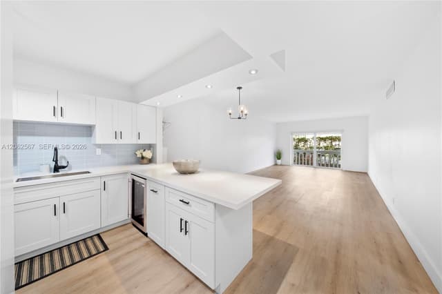 100 Edgewater Dr # 138, Coral Gables FL 33133 - Coral Gables, FL - Photo 3
