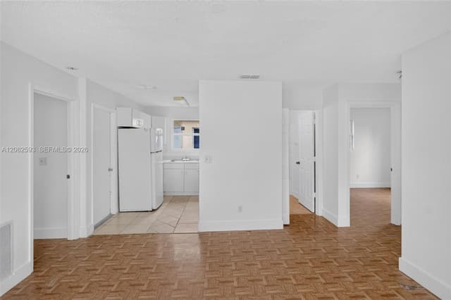 941 SW 7th Pl, Florida City FL 33034 - Florida City, FL - Photo 7