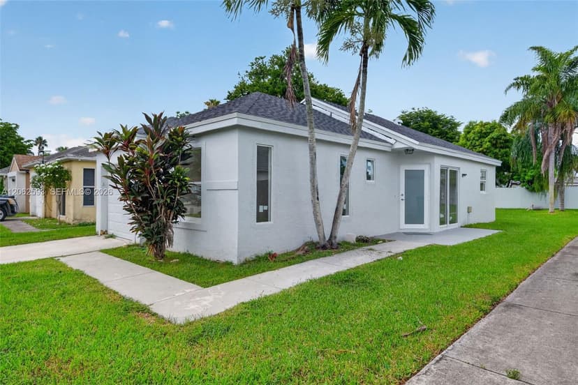 941 SW 7th Pl, Florida City FL 33034