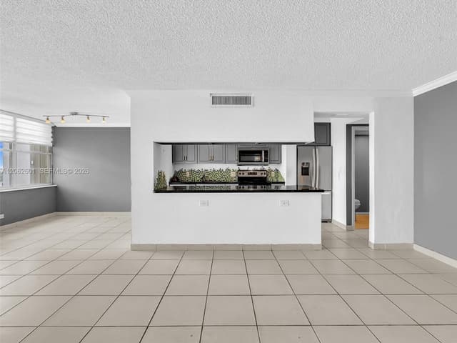 301 174th St # 2205, Sunny Isles Beach FL 33160 - Sunny Isles Beach, FL - Photo 6
