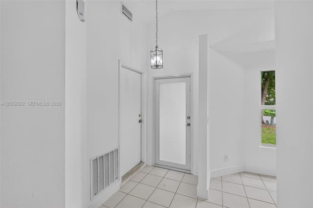 792 SW 9th St, Florida City FL 33034 - Florida City, FL - Photo 3