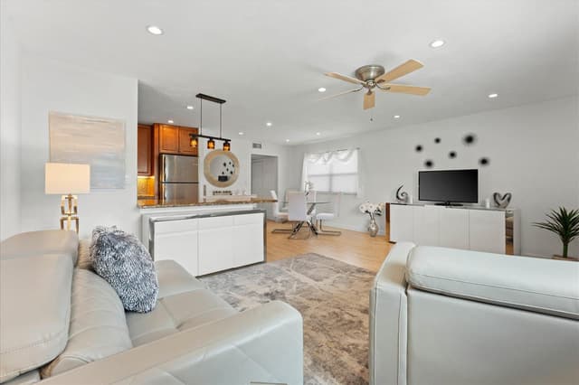 334 Tuscany F, Delray Beach FL 33446 - Delray Beach, FL - Photo 5