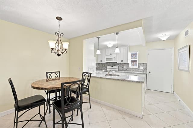 2223 NE 1st Court # 101, Boynton Beach FL 33435 - Boynton Beach, FL - Photo 6