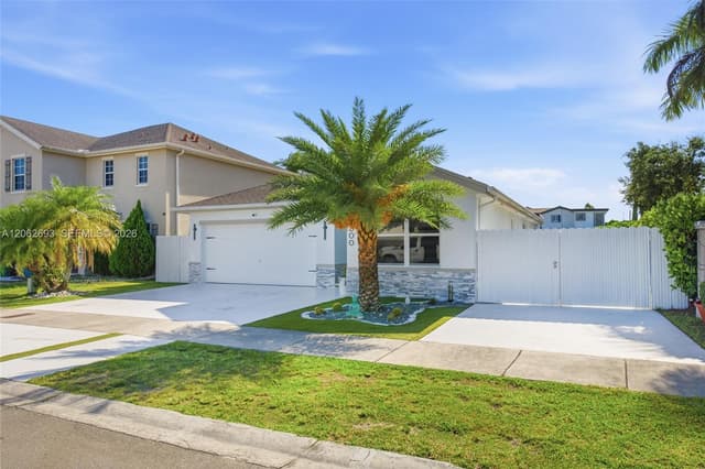 24800 SW 122nd Pl, Homestead FL 33032 - Homestead, FL - Photo 2