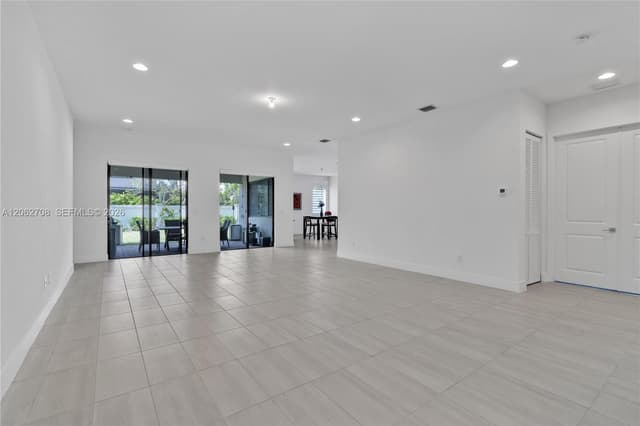 4528 SW 178th Ave, Miramar FL 33029 - Miramar, FL - Photo 3