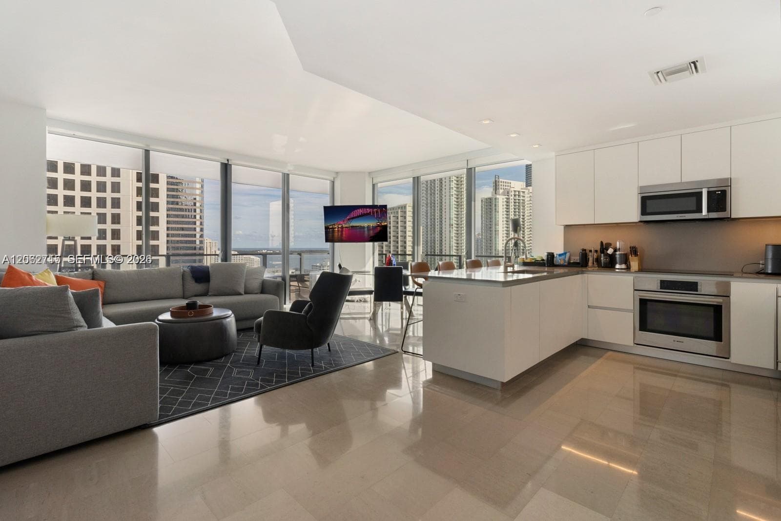 68 SE 6th St # 2101, Miami FL 33131 - Miami, FL - Photo 1