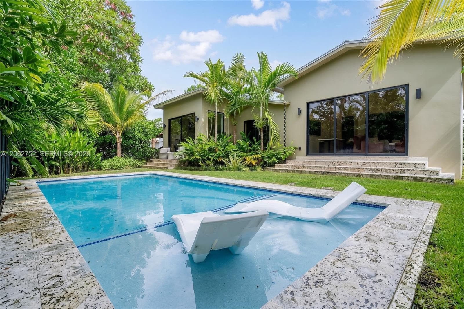 2434 SW 19th St, Miami FL 33145