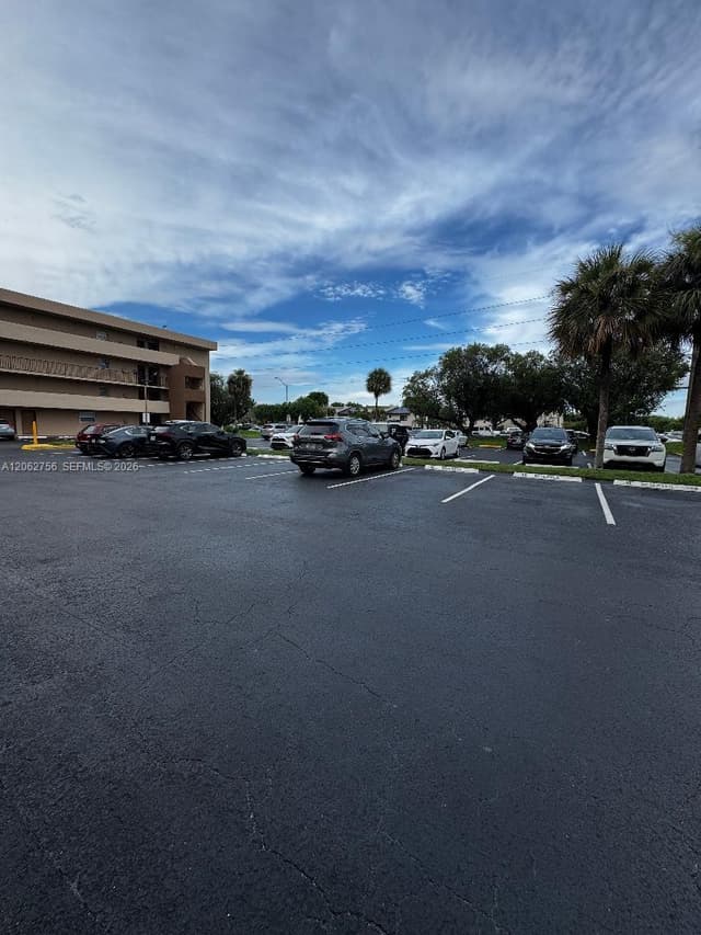 702 NW 87th Ave # 105, Miami FL 33172 - Miami, FL - Photo 5