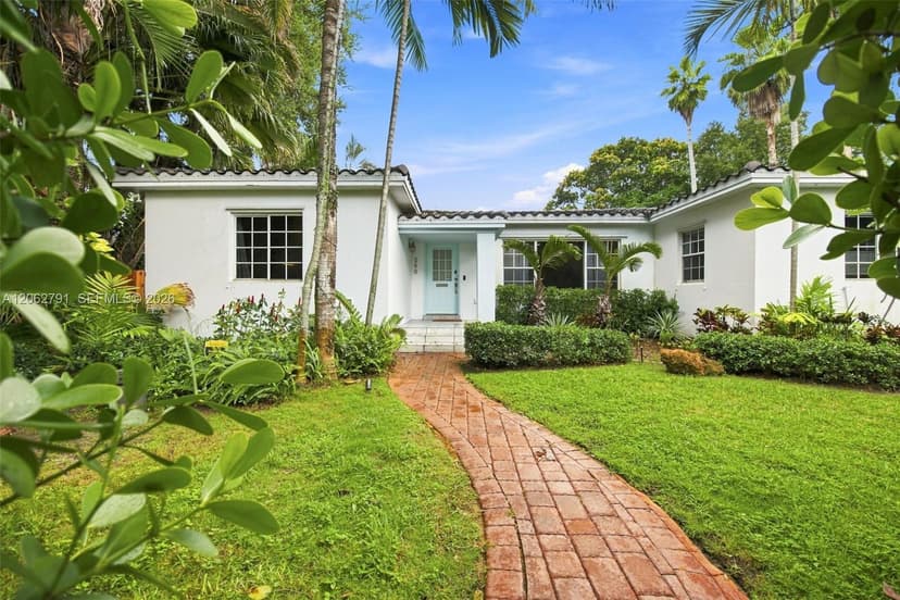 260 NE 95th St, Miami Shores FL 33138