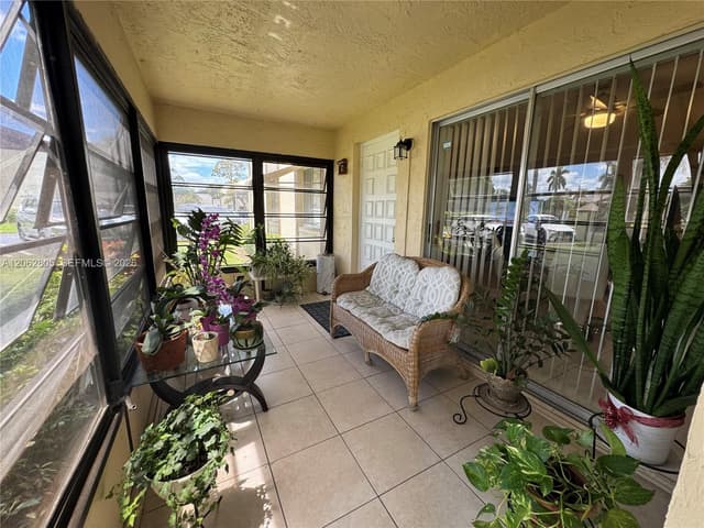 5773 La Pinata Blvd # 1, Green Acres FL 33463 - Green Acres, FL - Photo 5