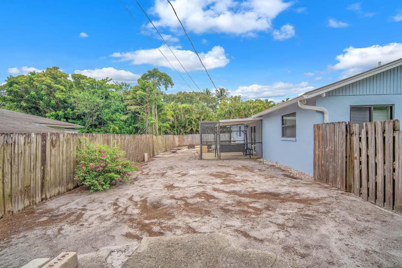 9240 HONEYWELL Road, Lake Worth FL 33467