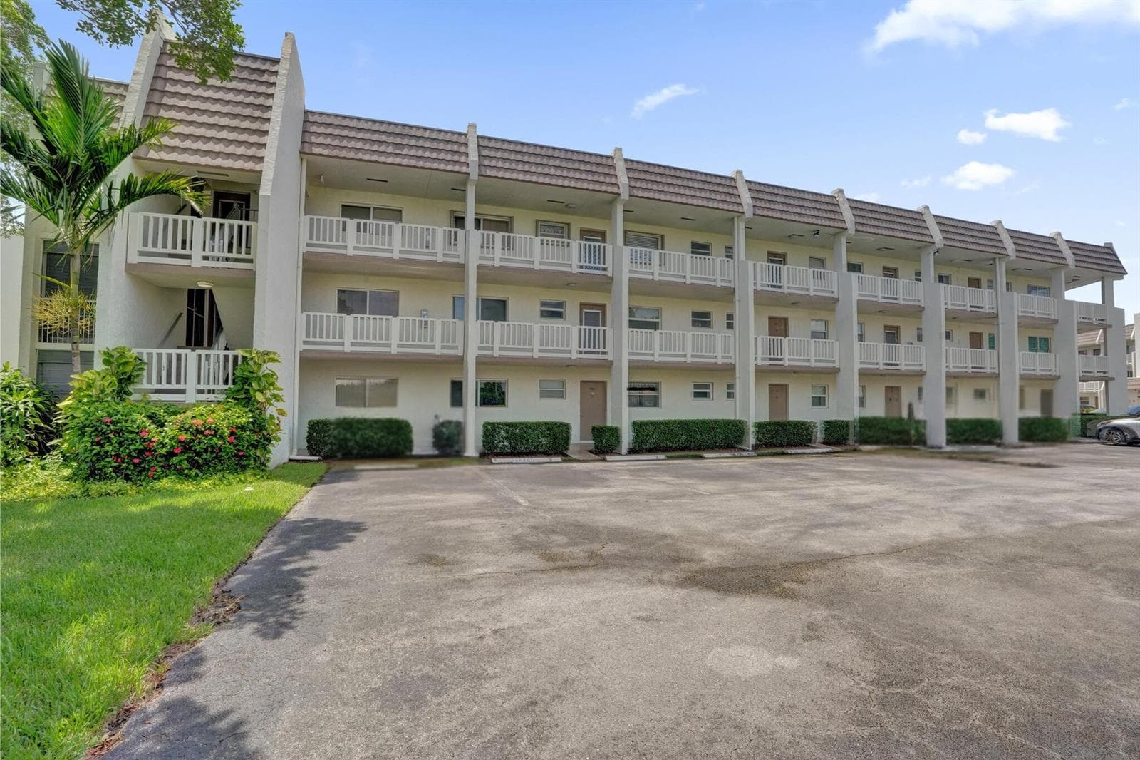 6850 Royal Palm Boulevard # 202G, Margate FL 33063 - Margate, FL - Photo 1