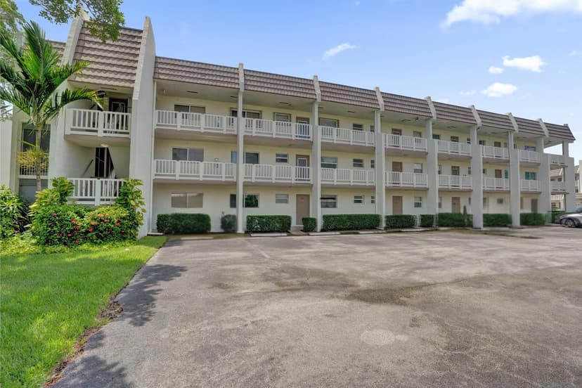 6850 Royal Palm Boulevard # 202G, Margate FL 33063