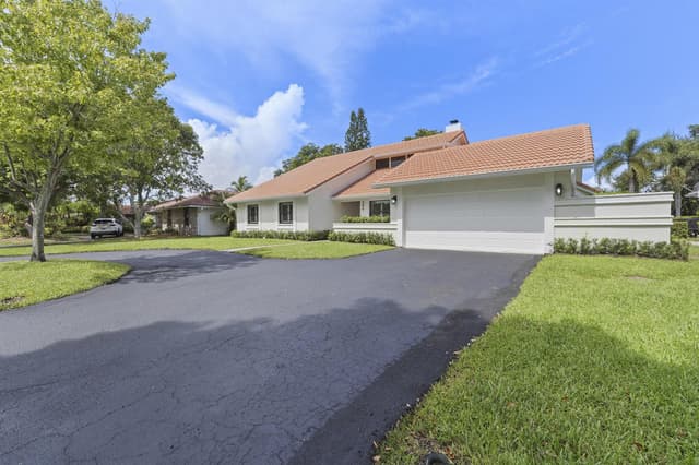 546 NW 105TH Drive, Coral Springs FL 33071 - Coral Springs, FL - Photo 3