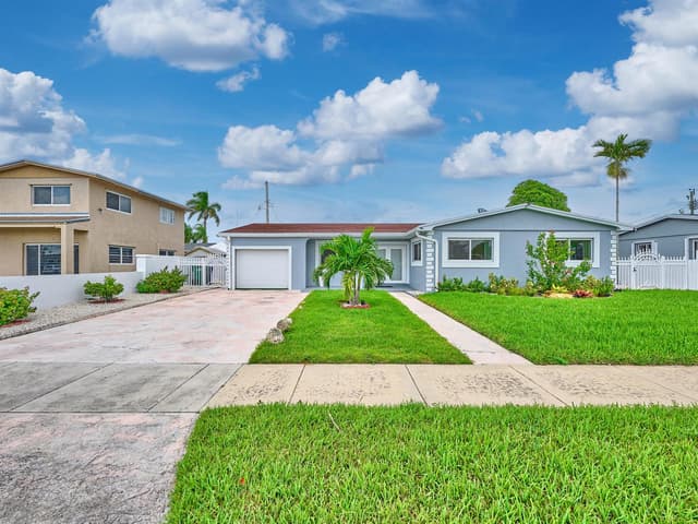 19615 NW 14th Avenue, Miami FL 33169 - Miami, FL - Photo 3