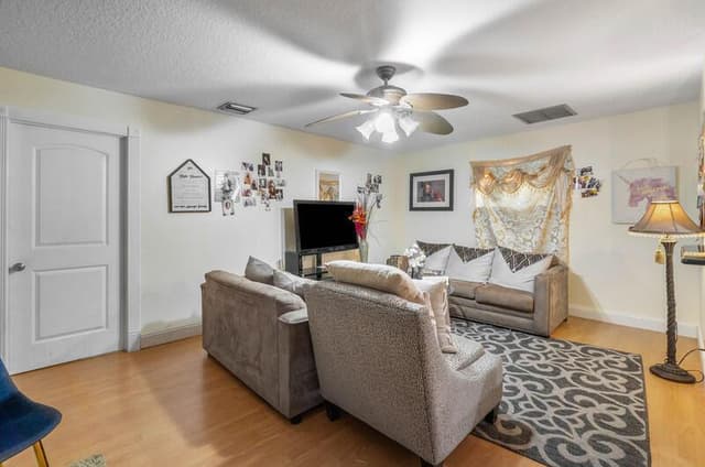 2 CROSSINGS Circle E, Boynton Beach FL 33435 - Boynton Beach, FL - Photo 7