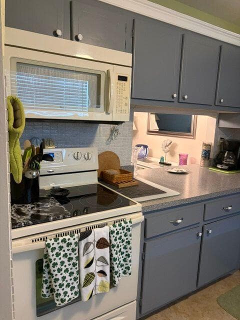 2811 S GARDEN Drive S # 308, Palm Springs FL 33461 - Palm Springs, FL - Photo 5