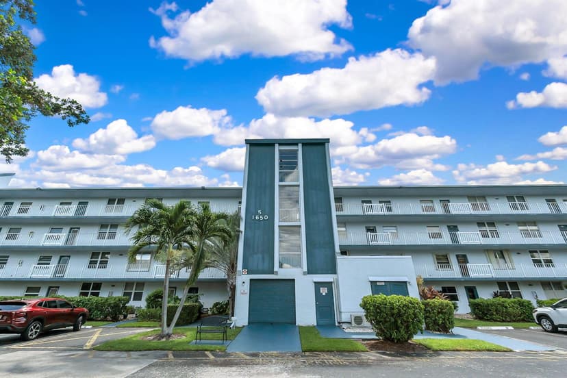1650 NW 80th Avenue # 401, Margate FL 33063