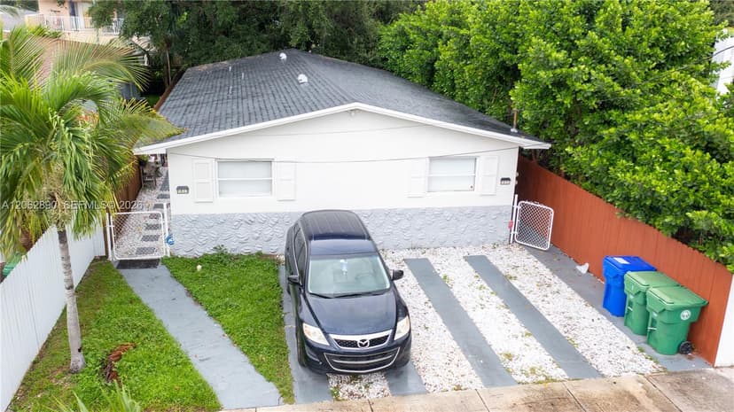 1831 NW 41st St, Miami FL 33142
