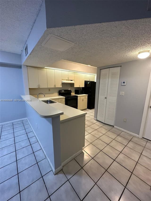 8600 SW 212th St # 105, Cutler Bay FL 33189 - Cutler Bay, FL - Photo 2
