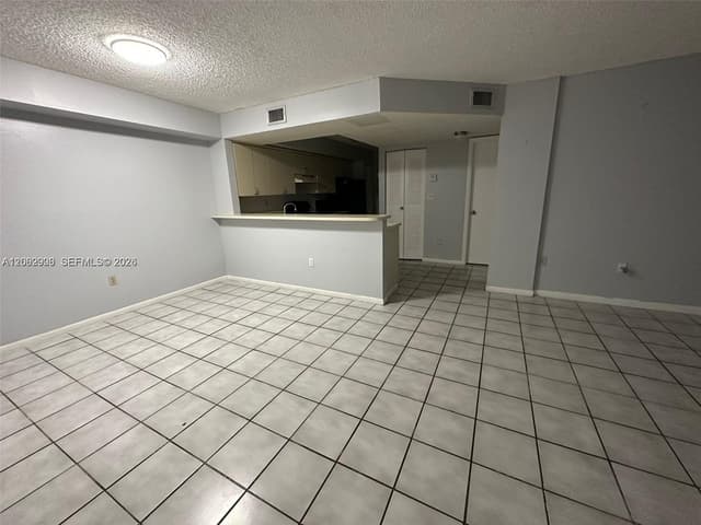 8600 SW 212th St # 105, Cutler Bay FL 33189 - Cutler Bay, FL - Photo 6