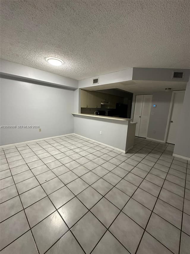 8600 SW 212th St # 105, Cutler Bay FL 33189 - Cutler Bay, FL - Photo 5