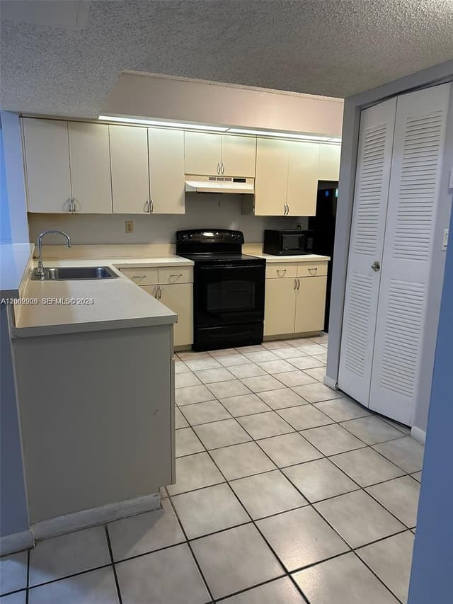 8600 SW 212th St # 105, Cutler Bay FL 33189 - Cutler Bay, FL - Photo 4