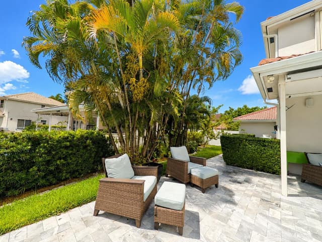 855 SW 174th Terrace, Pembroke Pines FL 33029 - Pembroke Pines, FL - Photo 6