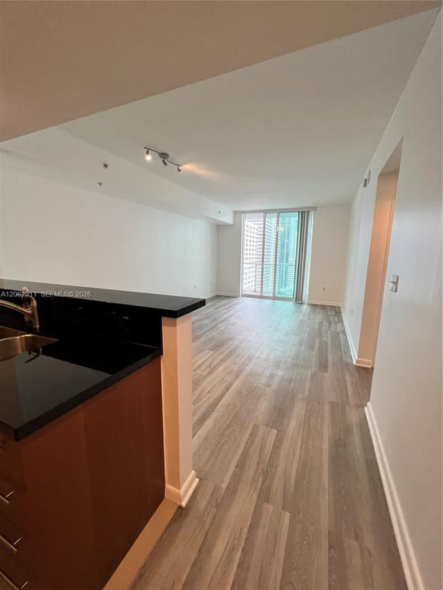 244 Biscayne Blvd # 2609, Miami FL 33132 - Miami, FL - Photo 2