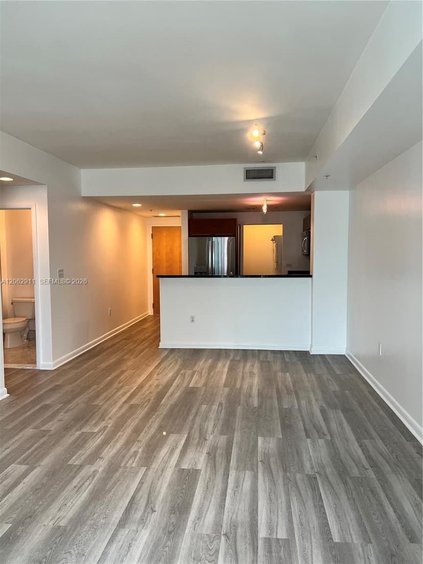244 Biscayne Blvd # 2609, Miami FL 33132