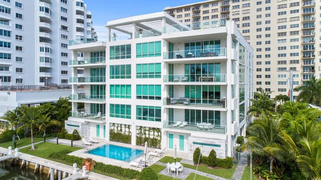 353 SUNSET Drive # 202, Fort Lauderdale FL 33301 - Fort Lauderdale, FL - Photo 2