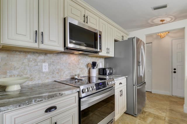 1102 Wingfoot Drive # C, Jupiter FL 33458 - Jupiter, FL - Photo 4