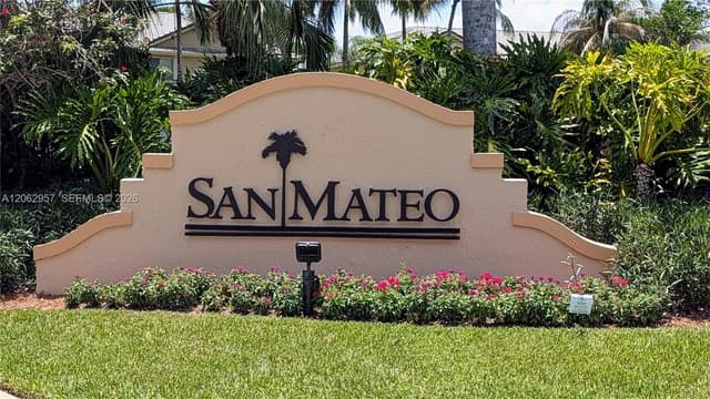 2231 N Cordoba Bnd, Weston FL 33327 - Weston, FL - Photo 2