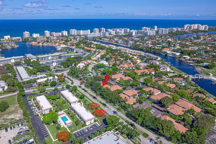85 PELICAN POINTE Drive # 203, Delray Beach FL 33483