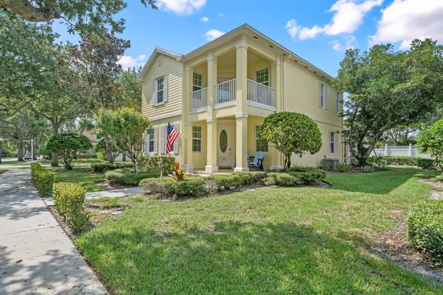 142 Newcastle Drive, Jupiter FL 33458 - Jupiter, FL - Photo 2