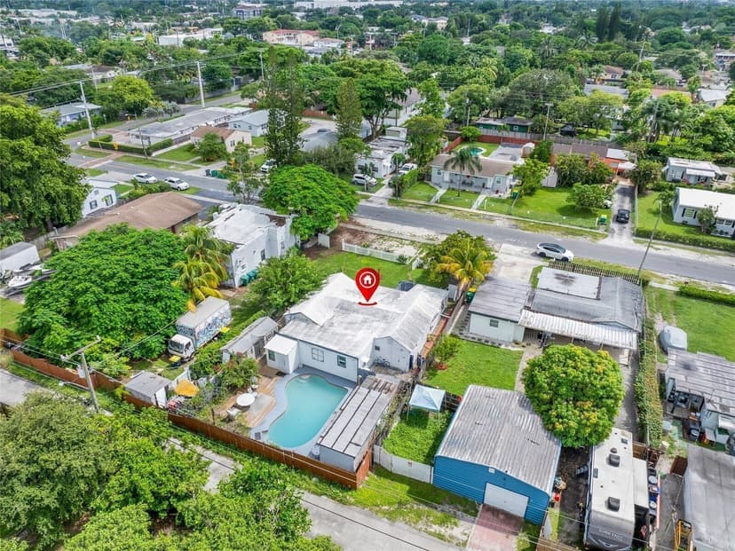 230 SW 14th Street, Dania Beach FL 33004