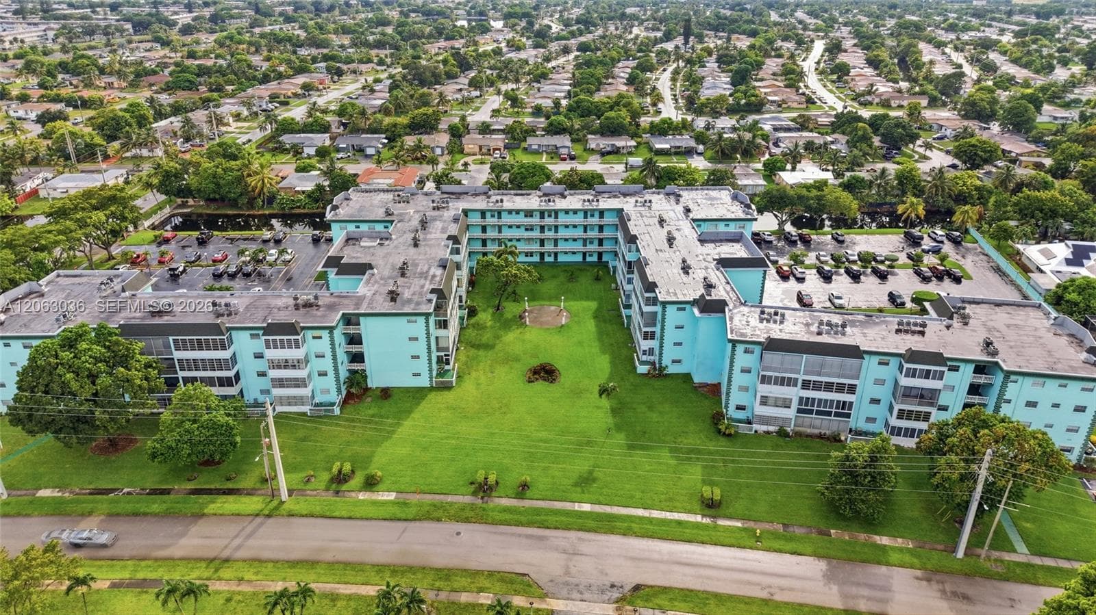 4141 NW 44th Ave # 217, Lauderdale Lakes FL 33319 - Lauderdale Lakes, FL - Photo 1