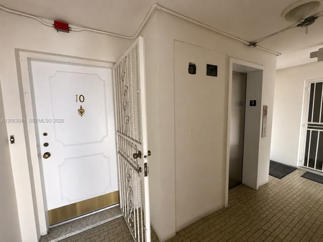 755 SW 6th St # 10, Miami FL 33130 - Miami, FL - Photo 3