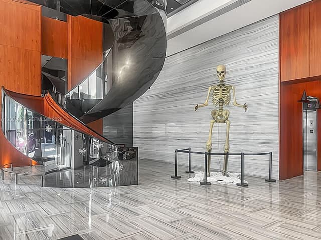 1300 Brickell Bay Dr # 903, Miami FL 33131 - Miami, FL - Photo 3