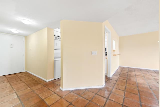 2820 Tennis Club Drive # 401, West Palm Beach FL 33417 - West Palm Beach, FL - Photo 2