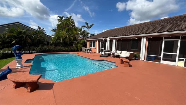635 SW 200th Ter, Pembroke Pines FL 33029 - Pembroke Pines, FL - Photo 7