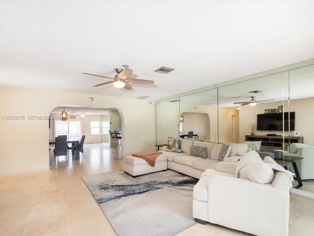 3134 Pierce St, Hollywood FL 33021 - Hollywood, FL - Photo 6