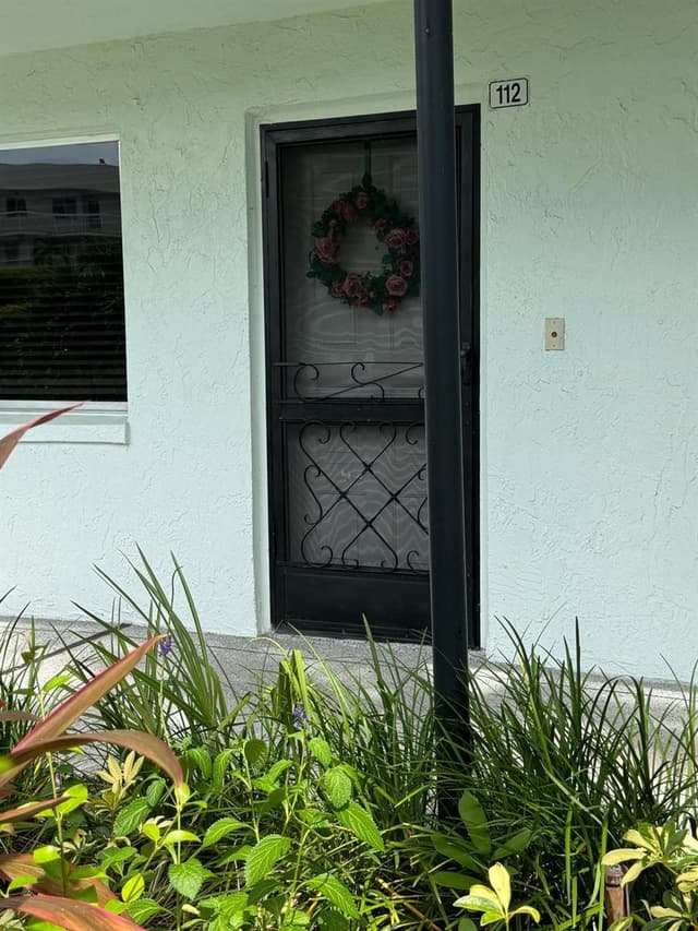 6698 10th Avenue N # 112, Lake Worth FL 33467 - Lake Worth, FL - Photo 2