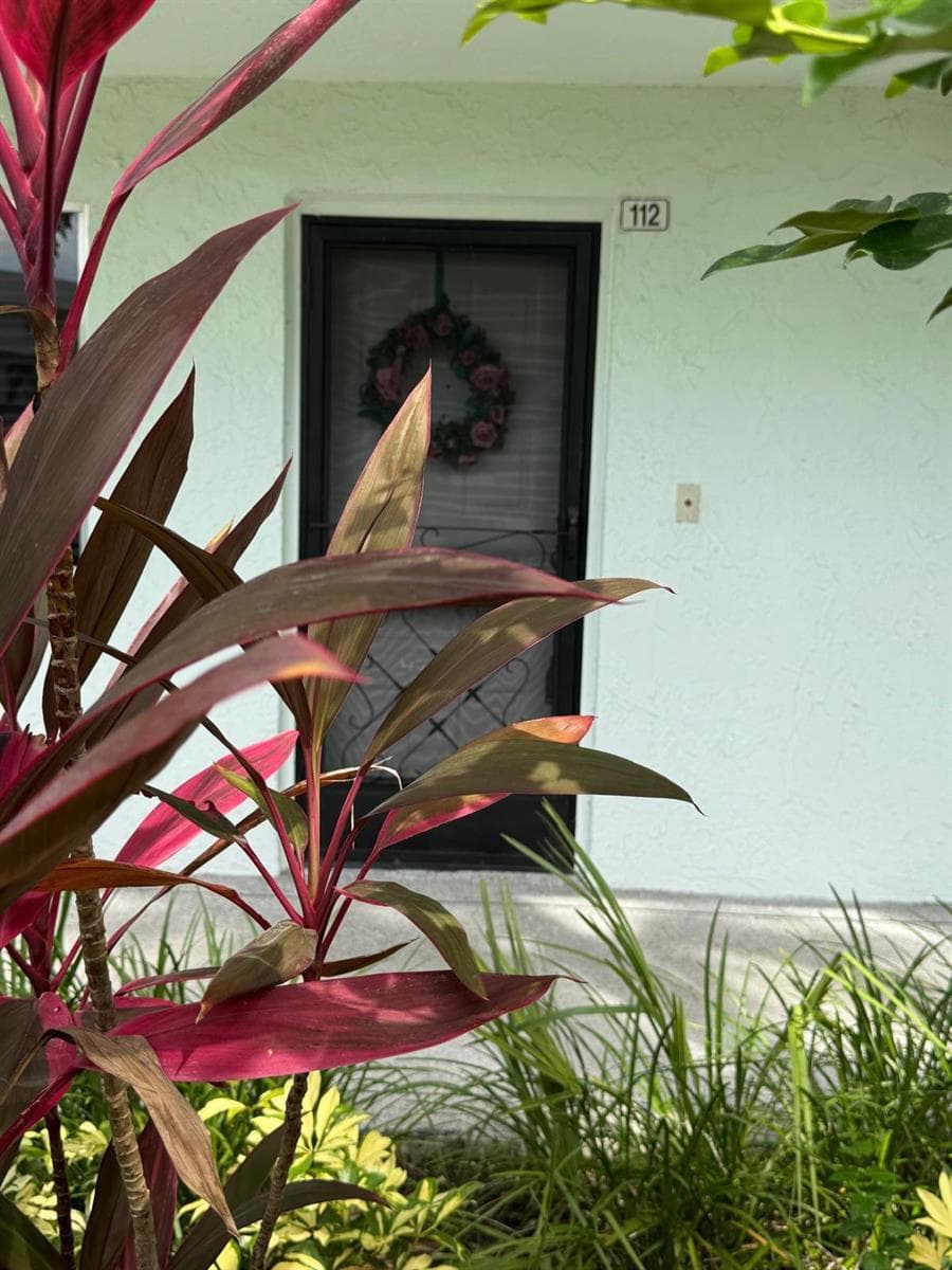 6698 10th Avenue N # 112, Lake Worth FL 33467 - Lake Worth, FL - Photo 1