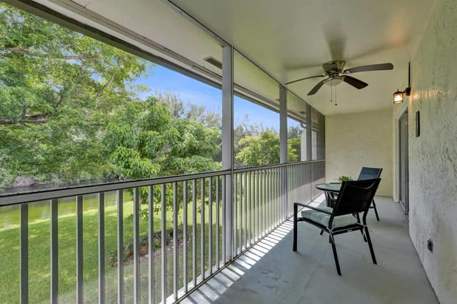 130 LAKE MERYL Drive # 227, West Palm Beach FL 33411 - West Palm Beach, FL - Photo 2