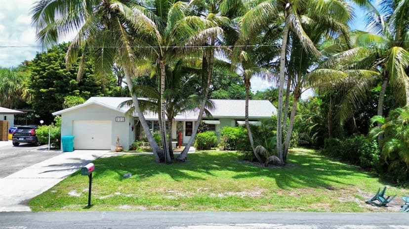 135 SE 26TH Avenue, Boynton Beach FL 33435