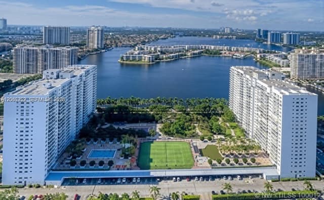2801 NE 183rd St # 508W, Aventura FL 33160 - Aventura, FL - Photo 2